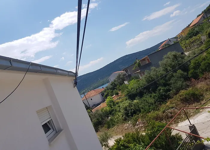 Apartment Mira
